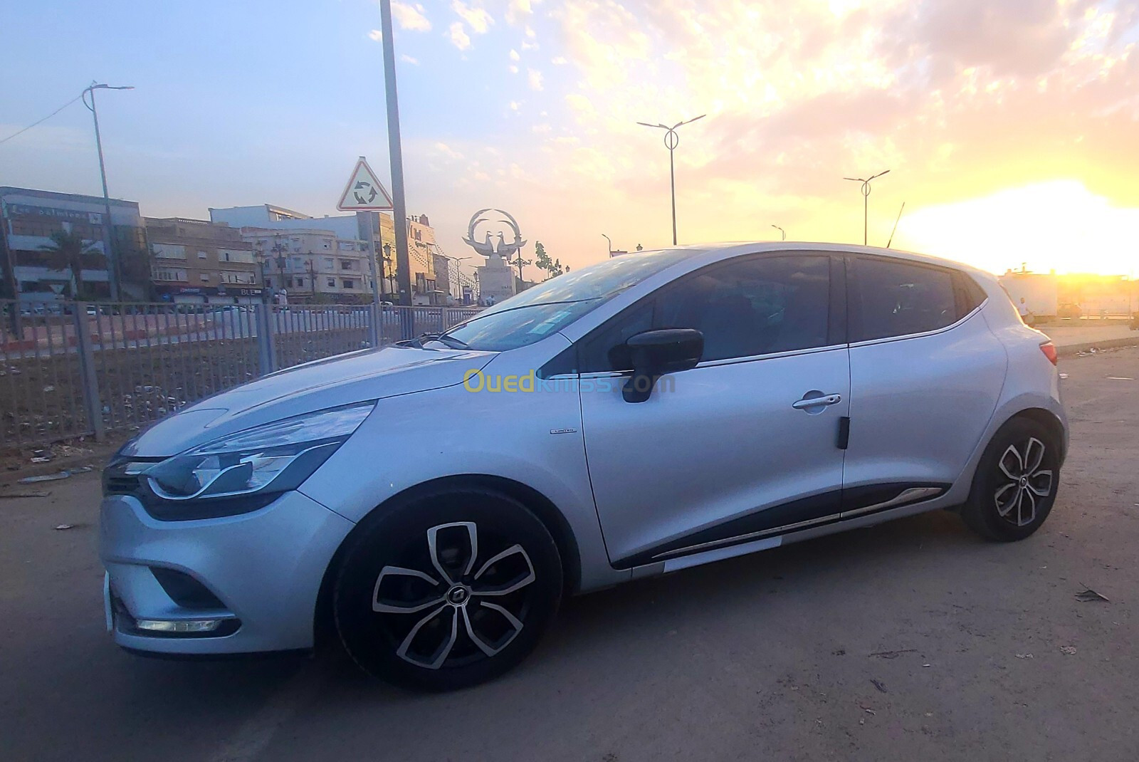 Renault Clio 4 2019 Limited 2