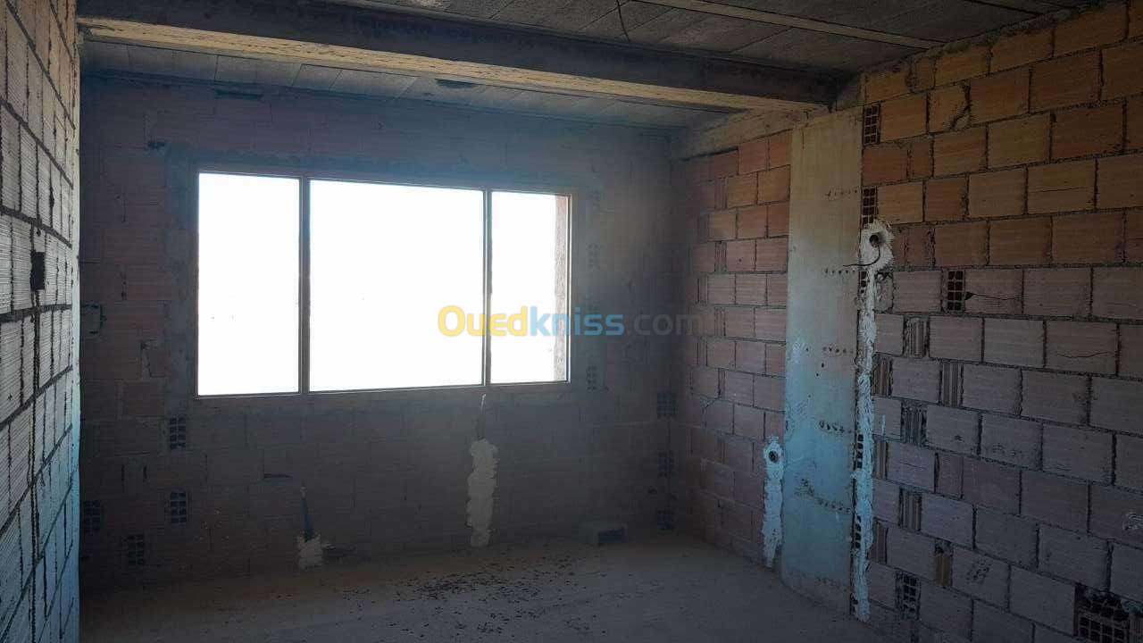 Vente Duplex Tizi ouzou Ouaguenoun