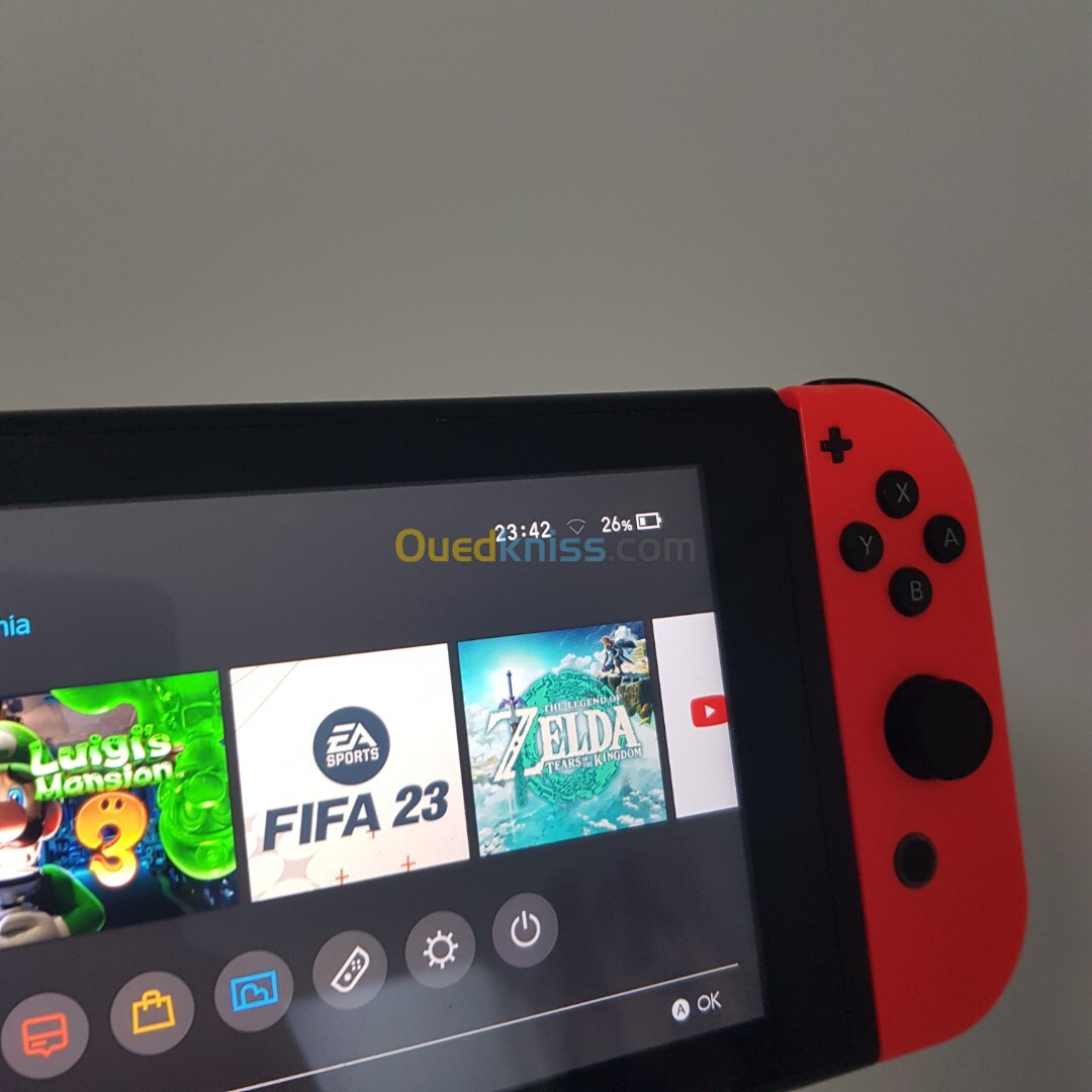 Nintendo Switch V2 Flashé Avec Dock et Chargeur et Cable 