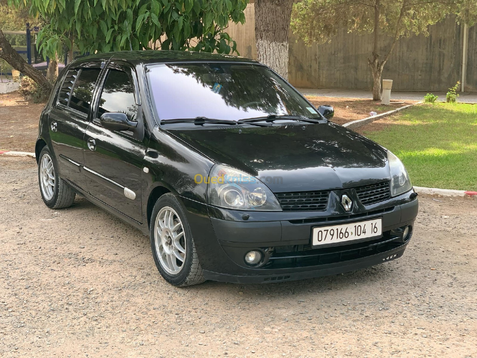 Renault Clio 2 2004 Extreme