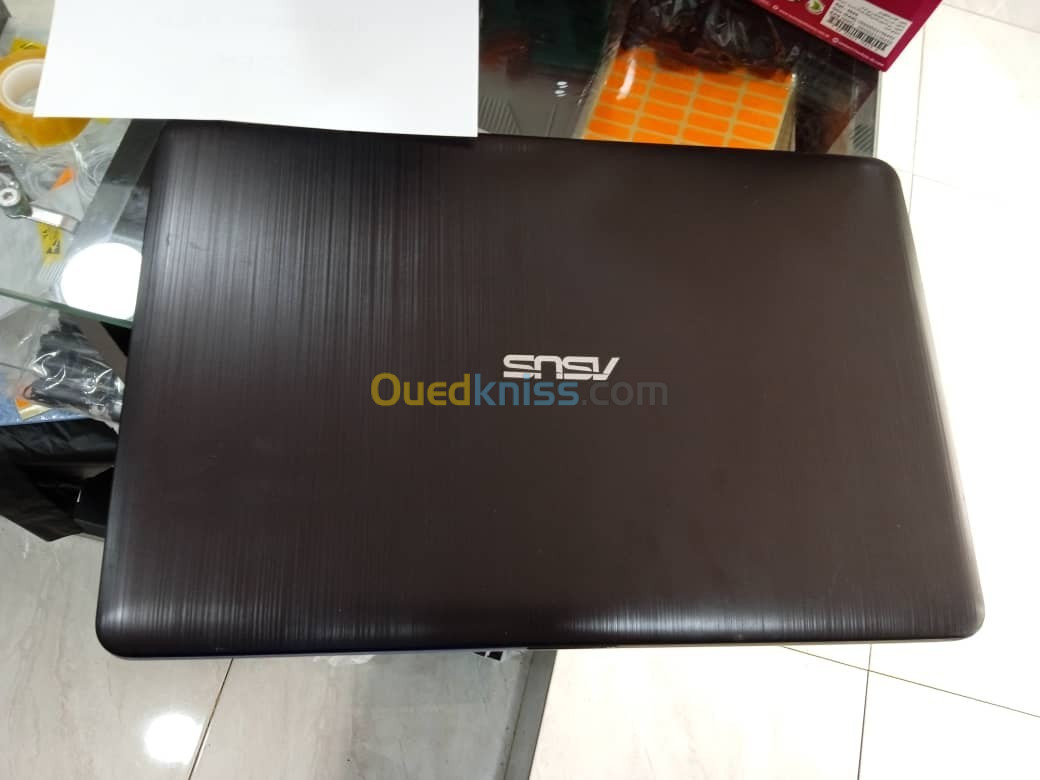 Pc portable asus