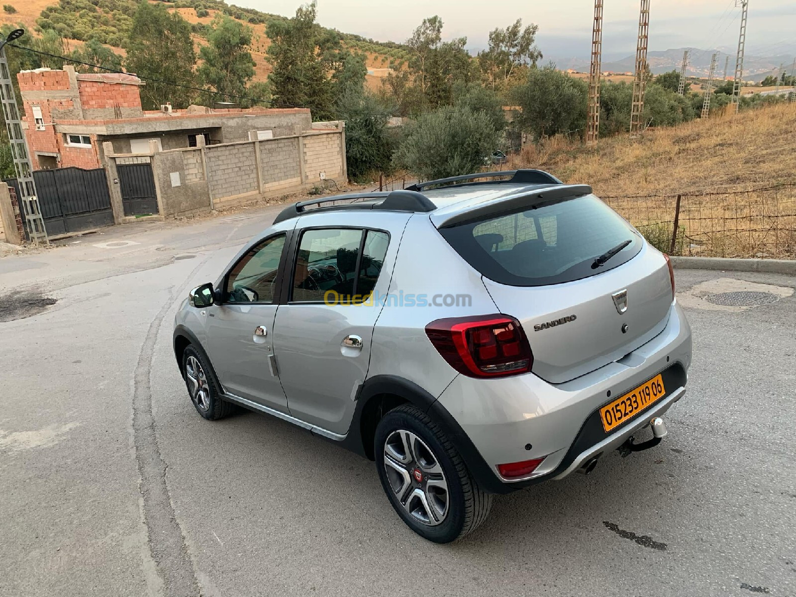 Dacia Sandero 2019 Ticroud