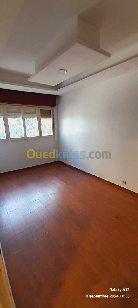 Location Appartement F4 Alger Ben aknoun