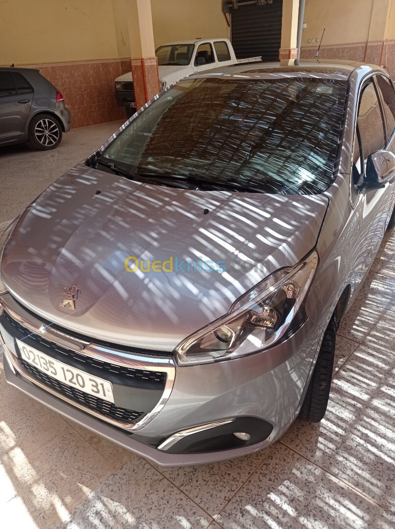 Peugeot 208 2020 Allure