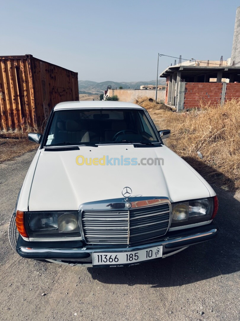 Mercedes 300 D 1985 