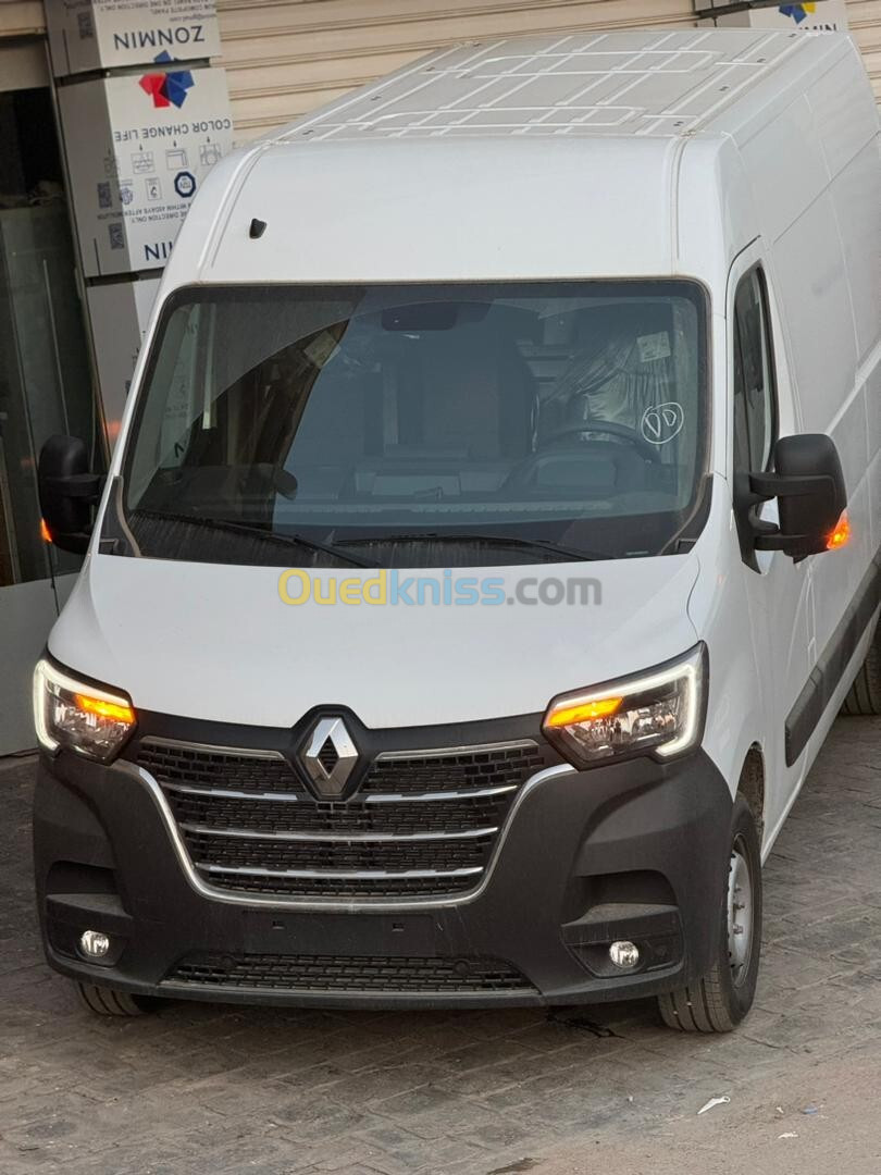 Renault Master 2024 2 panneaux