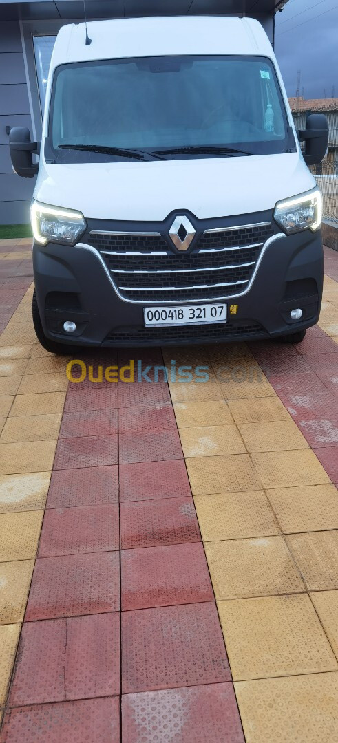 Renault Master 2021