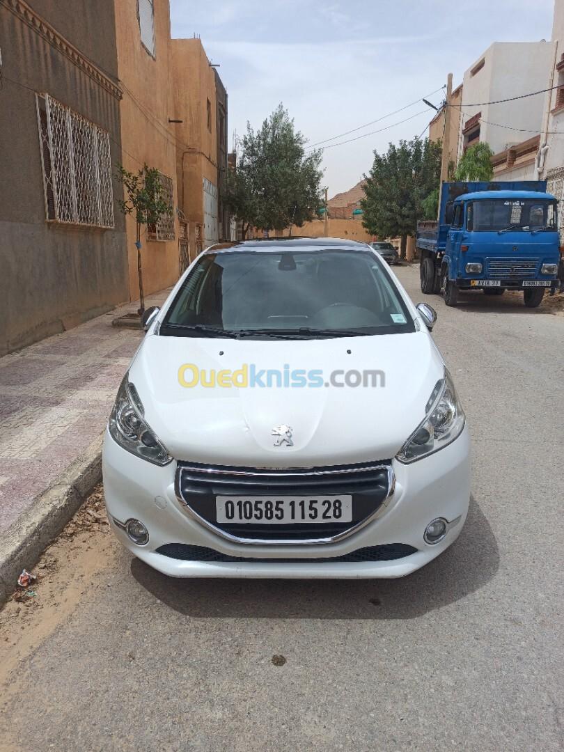 Peugeot 208 2015 Allure