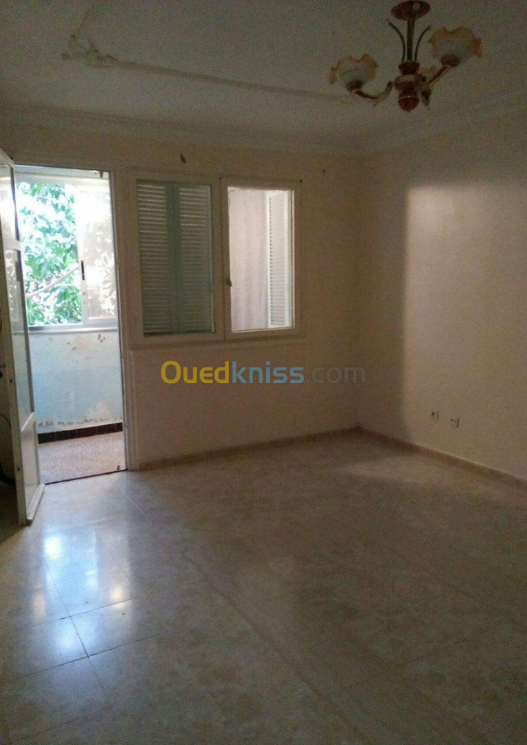 Location Appartement F3 Oran Arzew