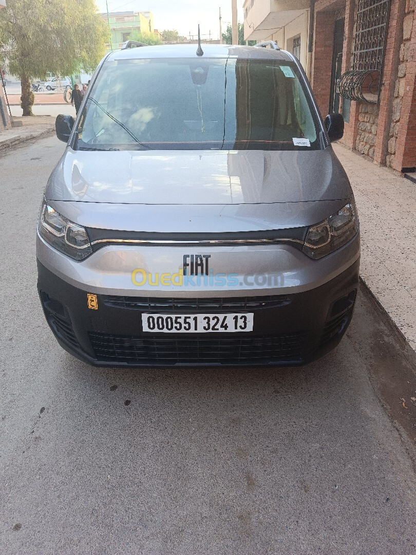 Fiat Doblo 2024 Italien