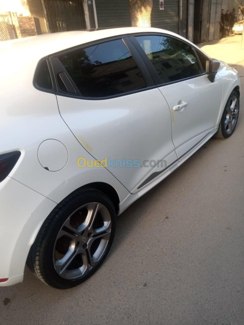 Renault Clio 4 2019 GT Line +