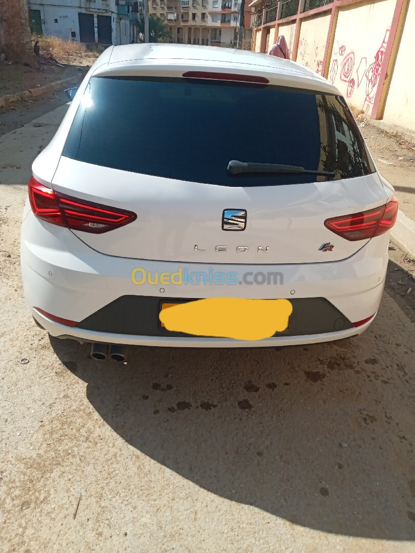 Seat Leon 2019 Bites