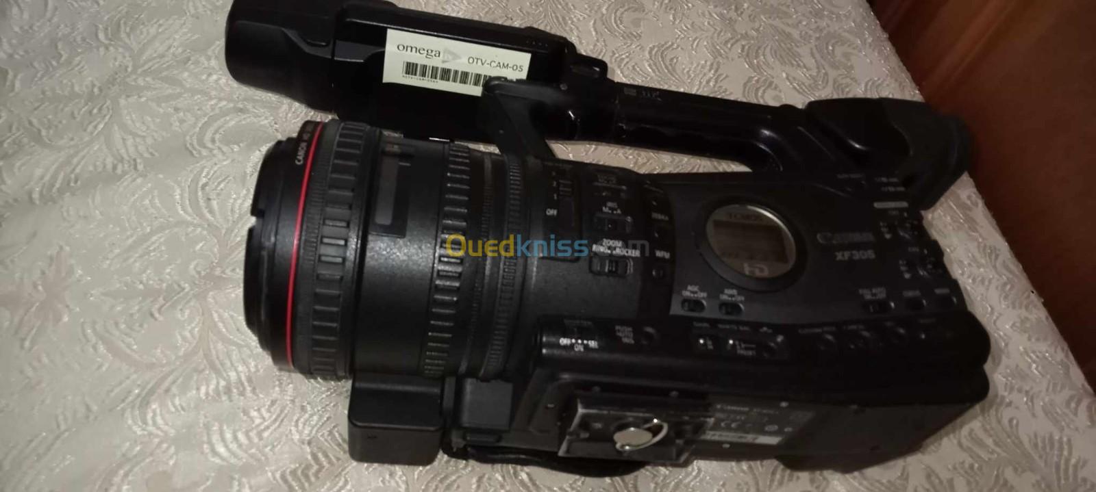 Camera Canon XF 305