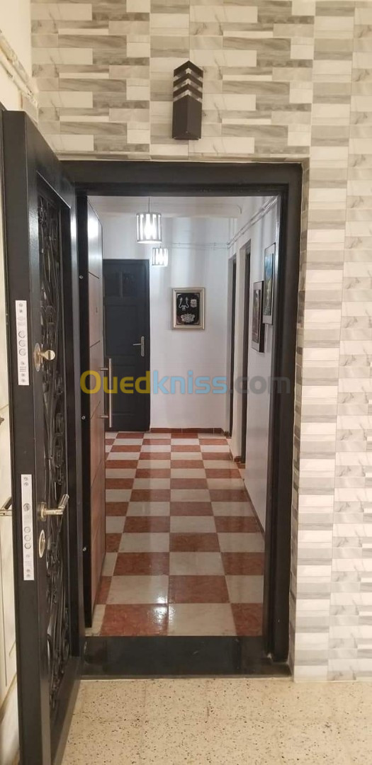 Location Appartement F3 Oran Bir el djir