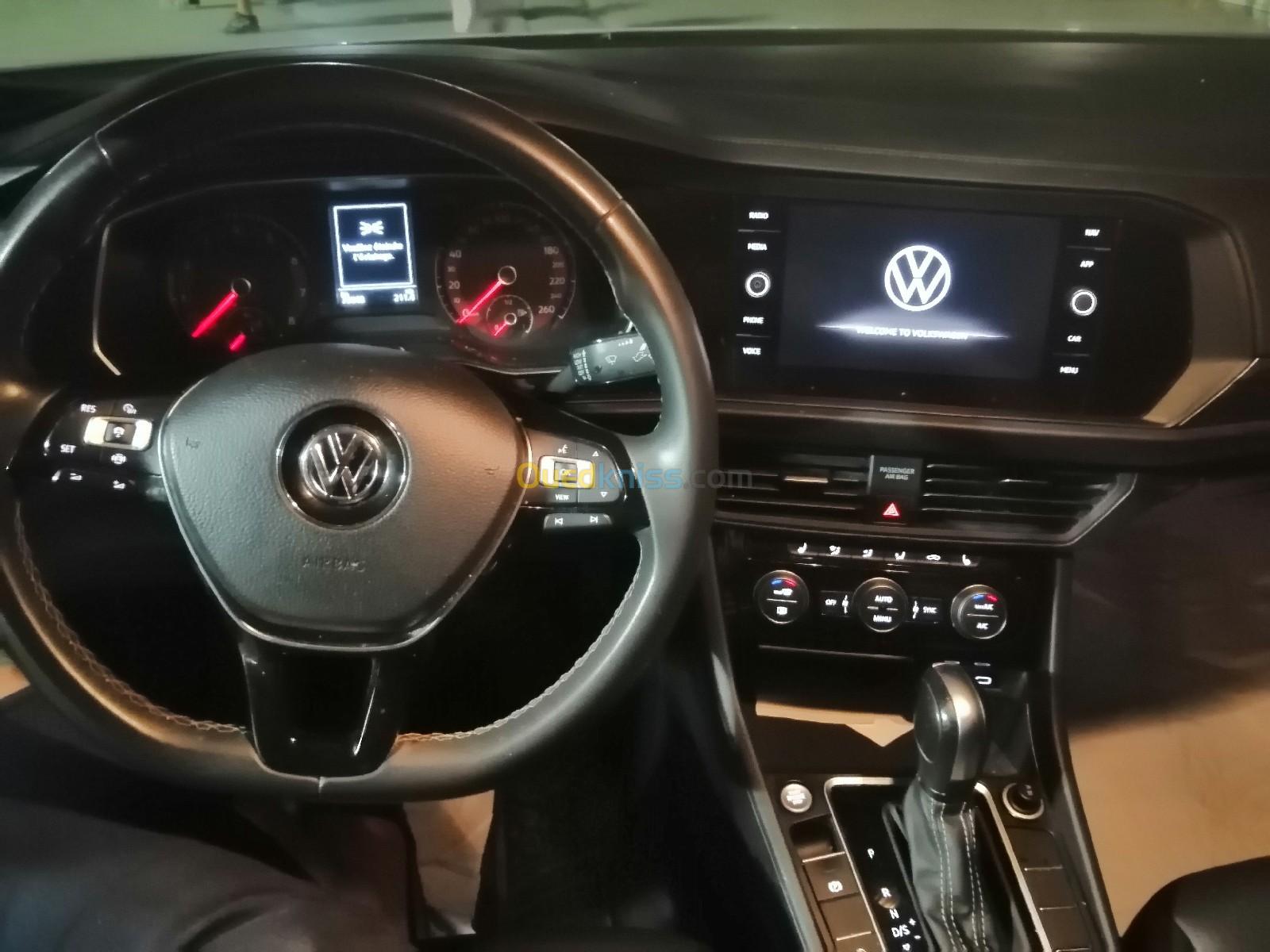 Volkswagen Jetta 2022 Confortline