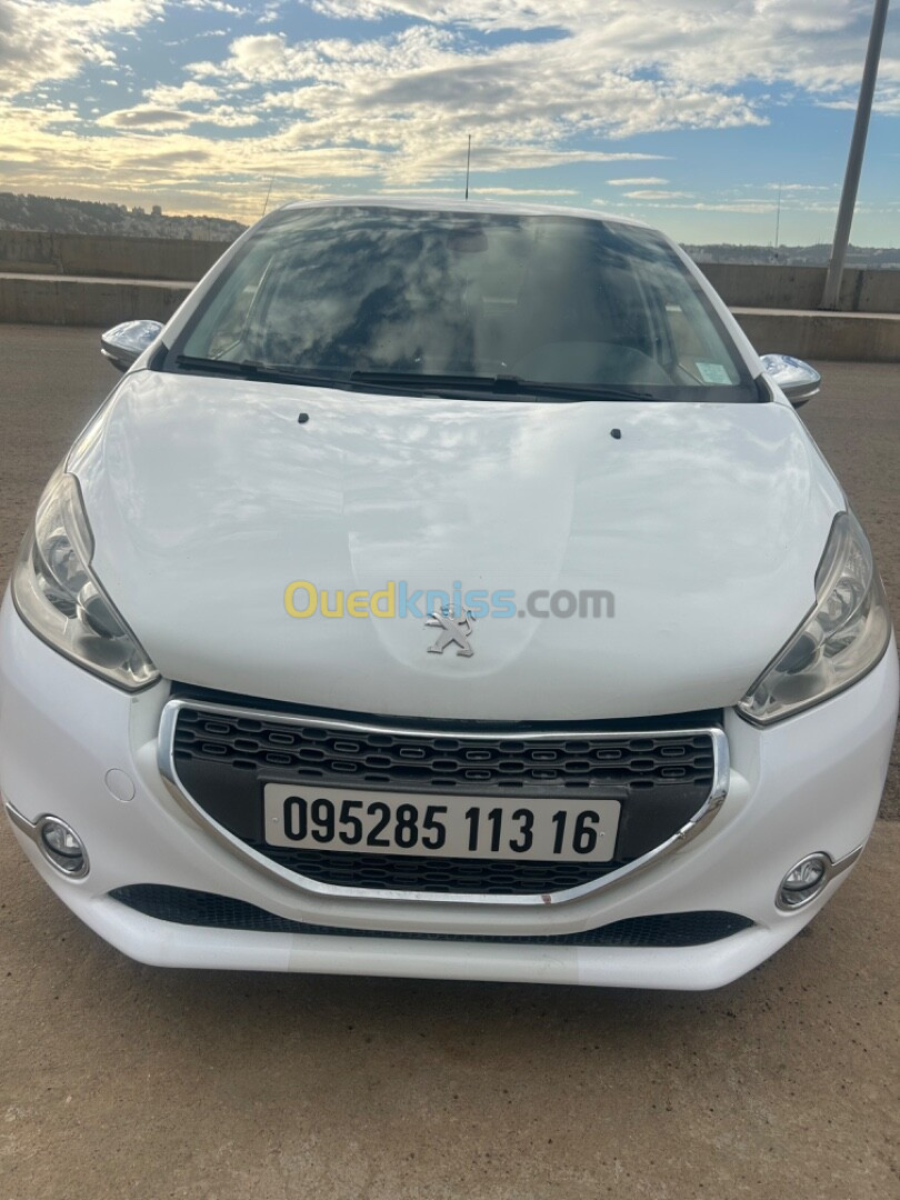 Peugeot 208 2013 Allure