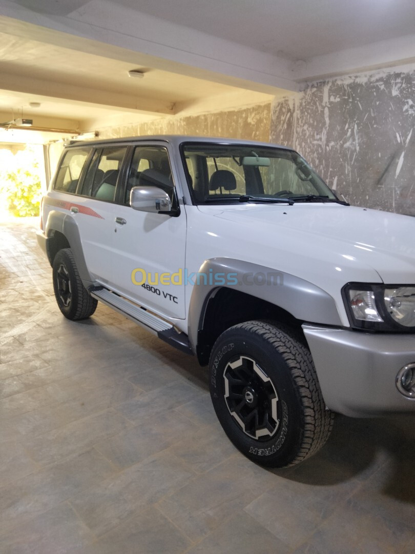 Nissan Patrol Long 2021 Safari simple