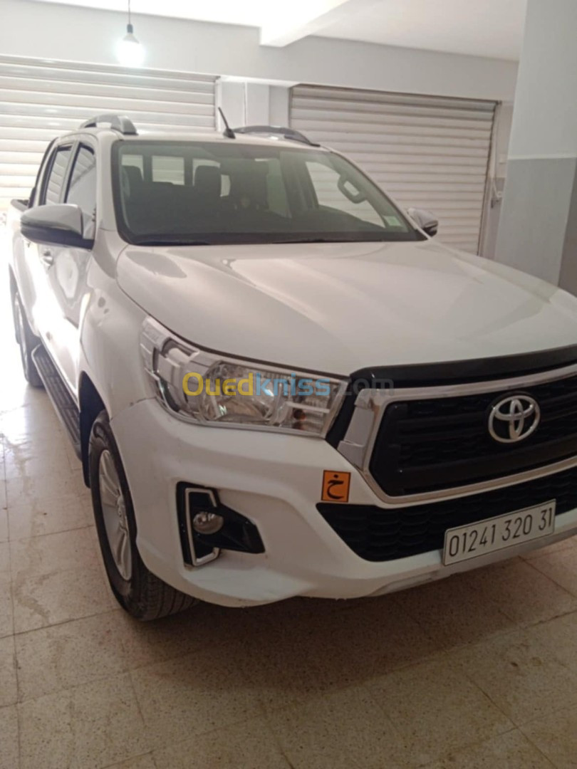 Toyota Hilux 2020 LEGEND DC 4x4 Pack Luxe