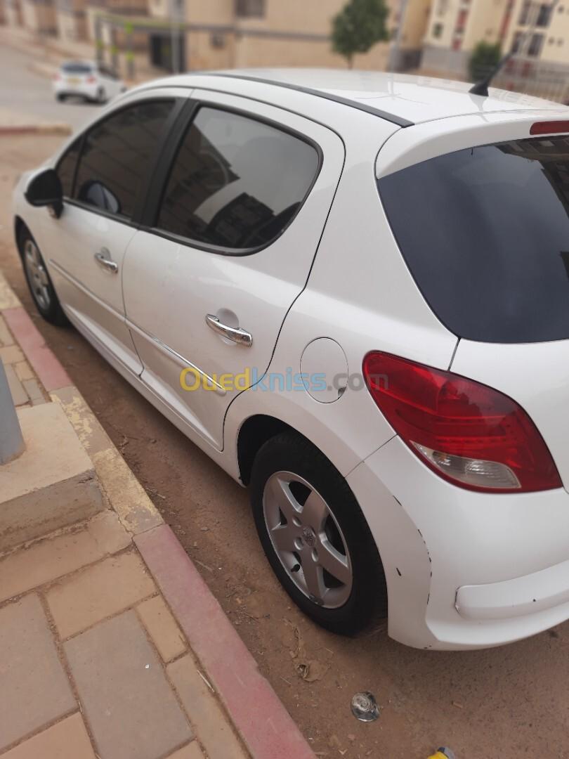 Peugeot 207 2012 207