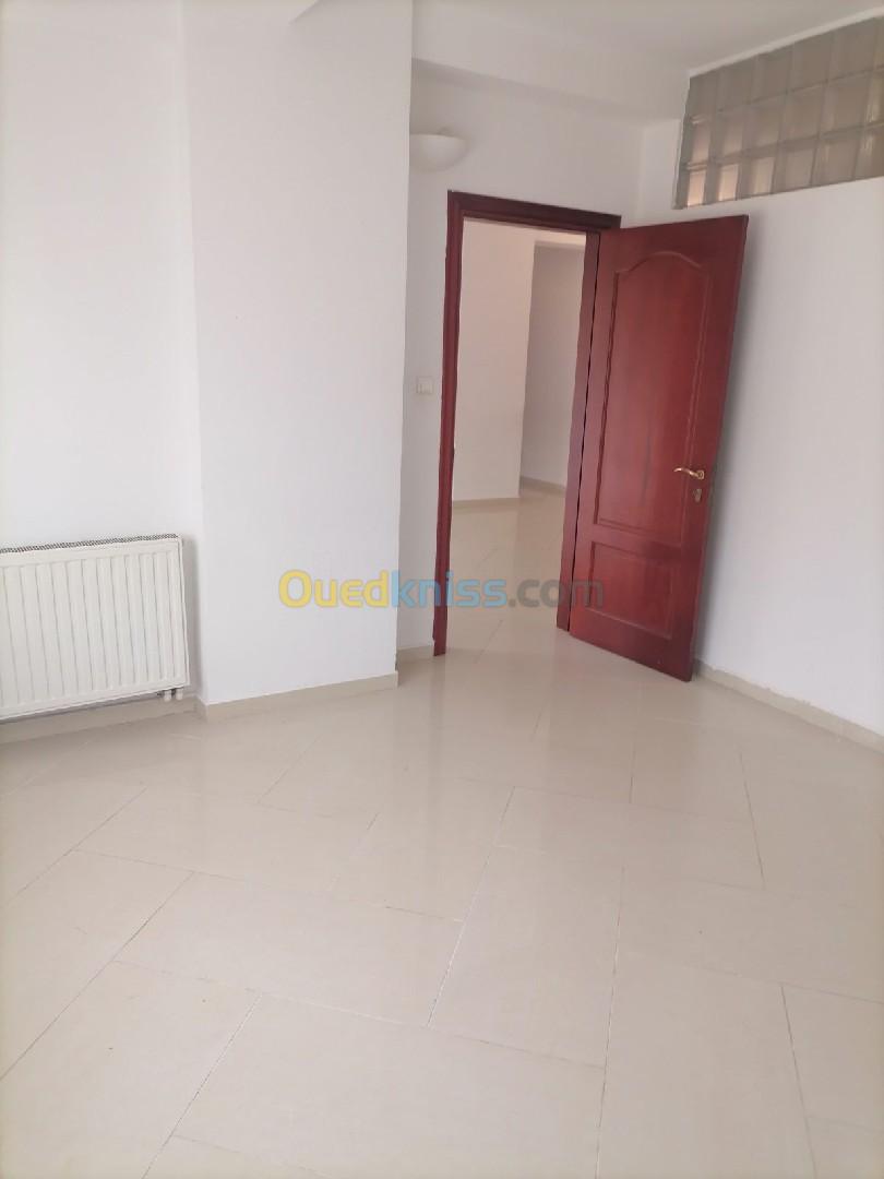 Location Appartement F3 Alger El achour