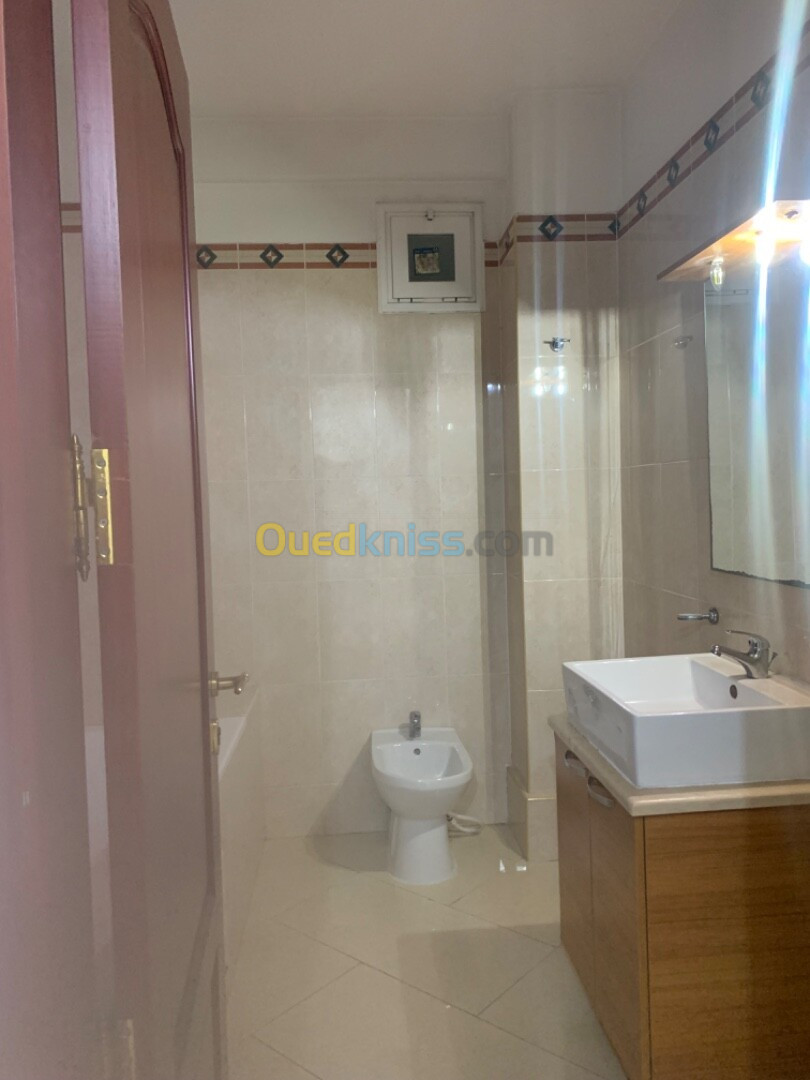 Location Appartement F3 Alger El achour