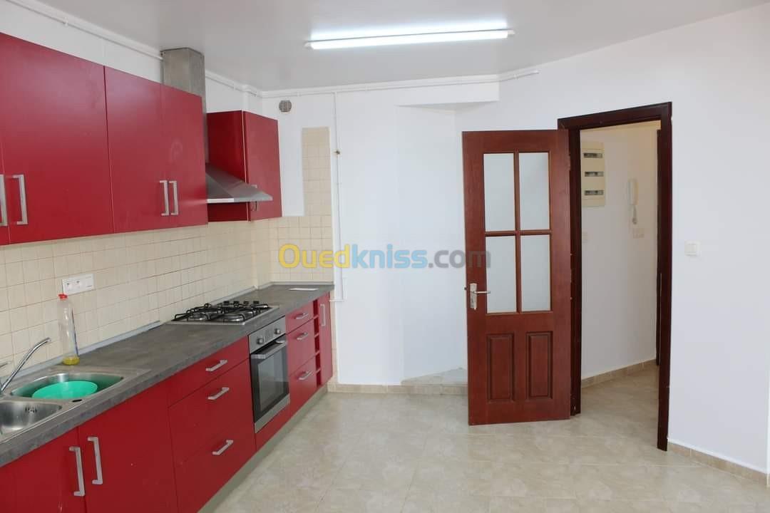 Location Appartement F4 Oran Oran