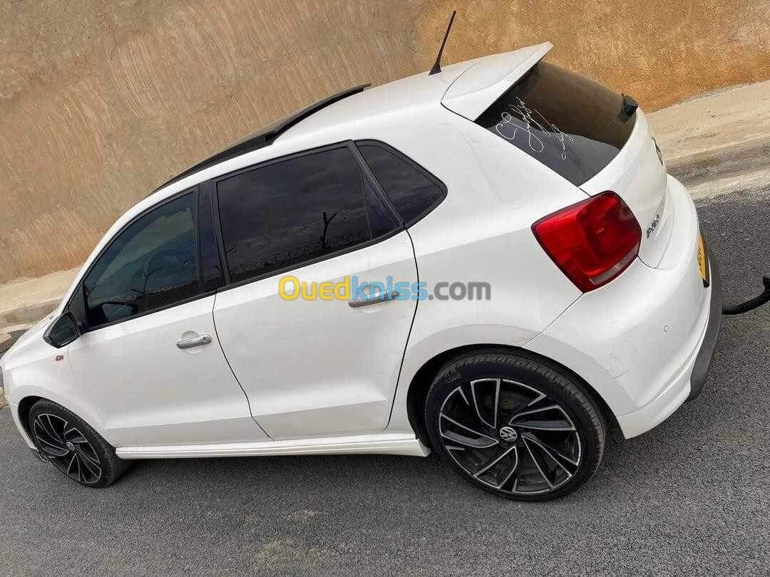 Volkswagen Polo 2014 R-line