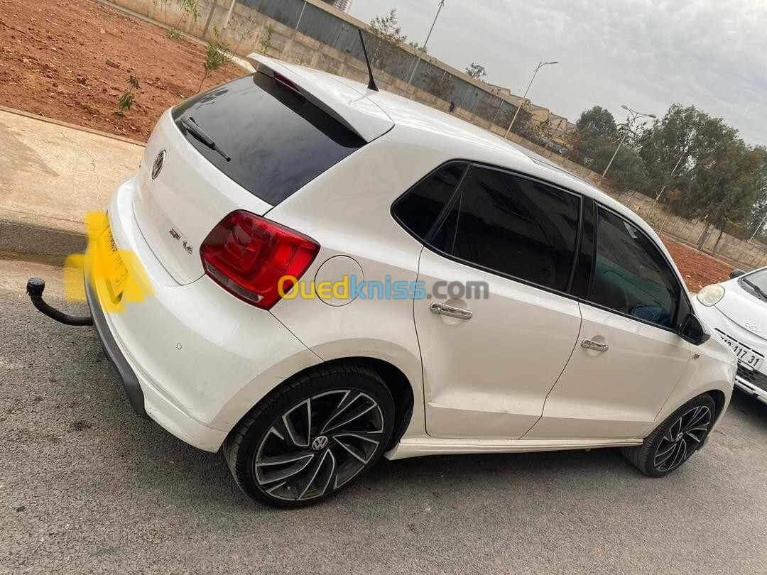 Volkswagen Polo 2014 R-line