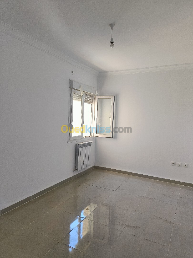 Location Appartement F4 Alger Ouled fayet