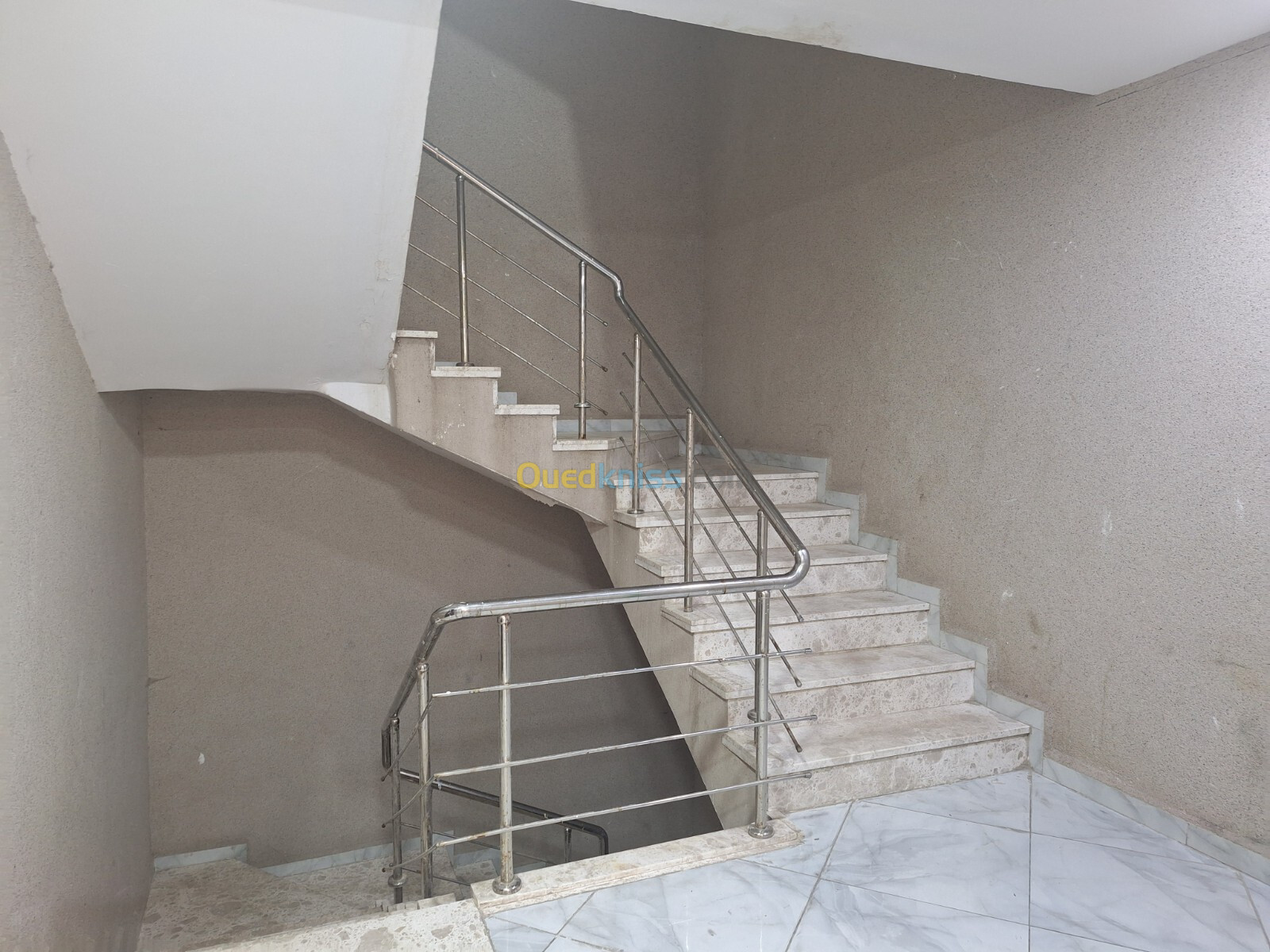 Vente Appartement F2 Alger Bordj el bahri