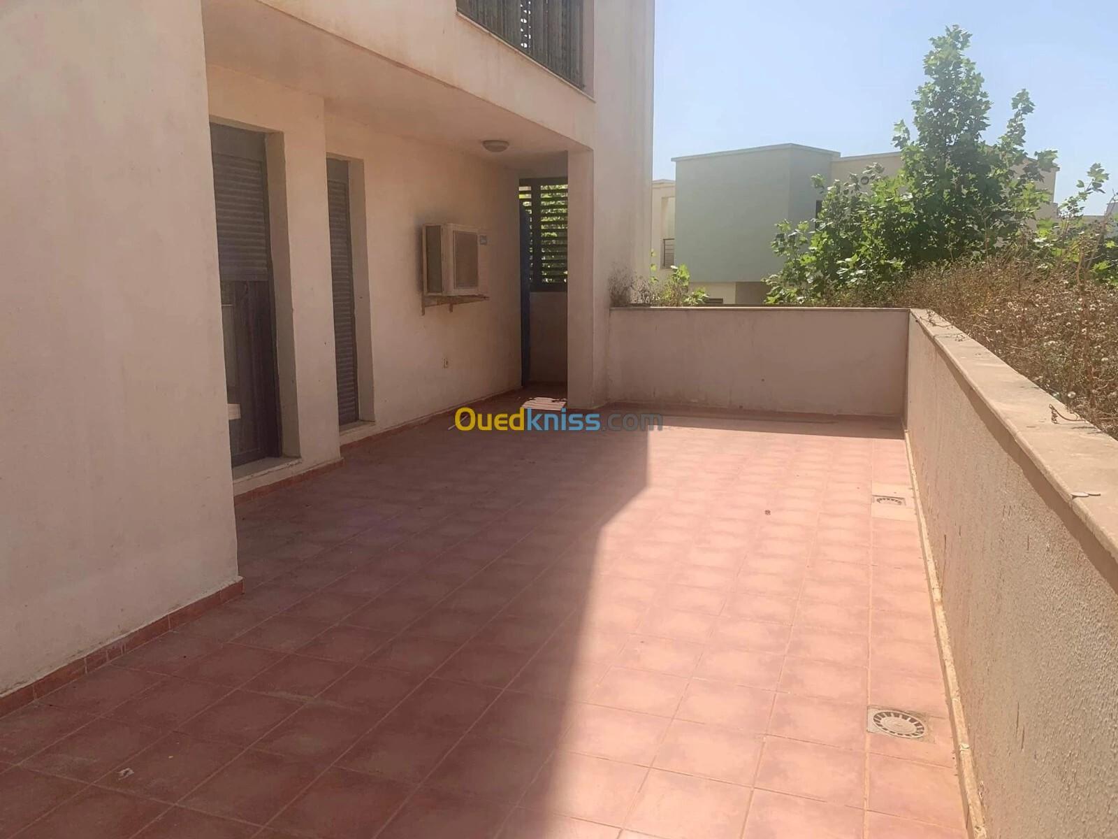 Location Appartement F3 Oran Bir el djir