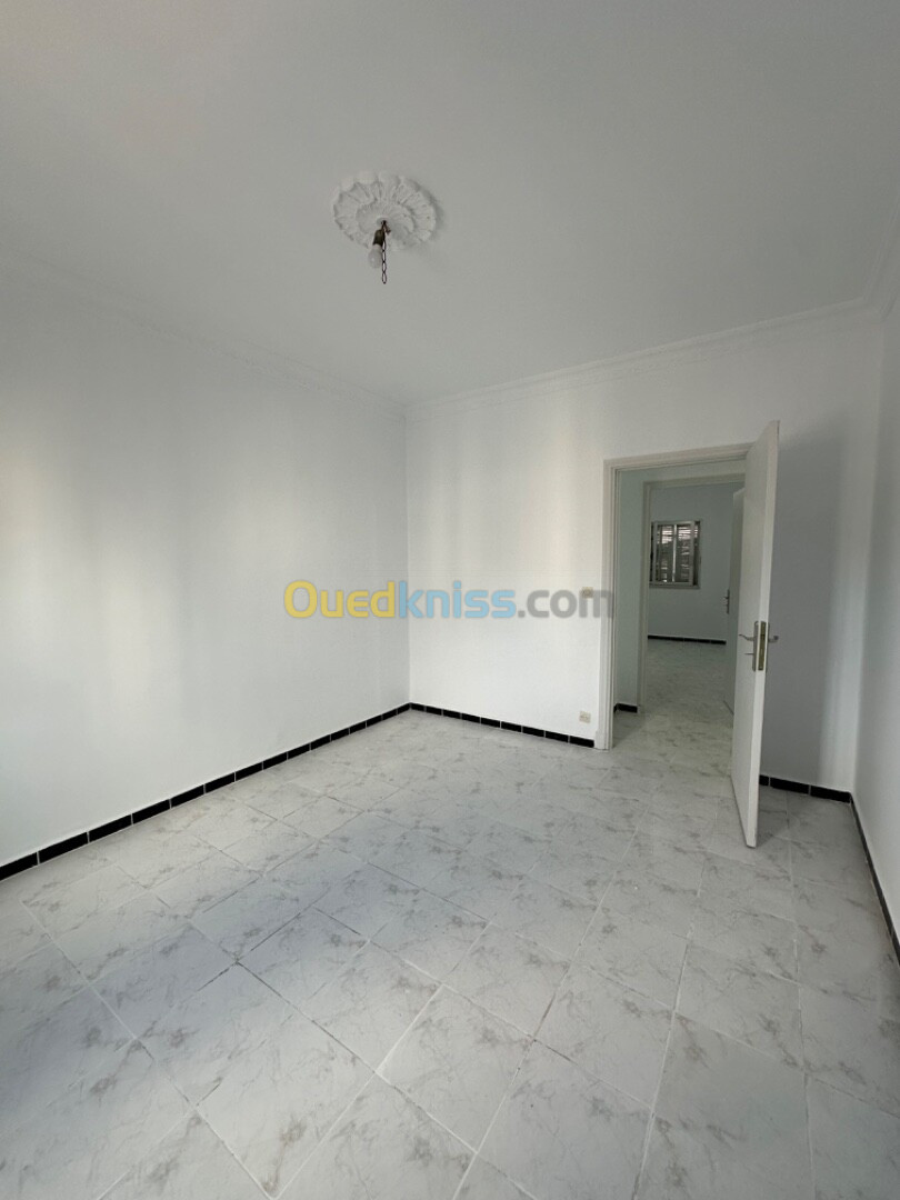 Location Appartement F3 Oran Oran