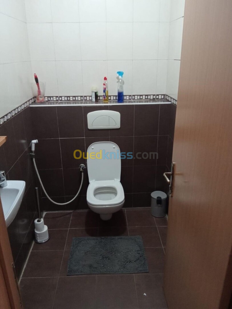 Location Appartement F4 Oran Bir el djir