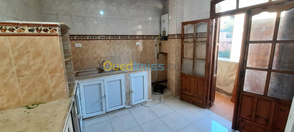 Location Niveau De Villa F4 Alger Ain naadja