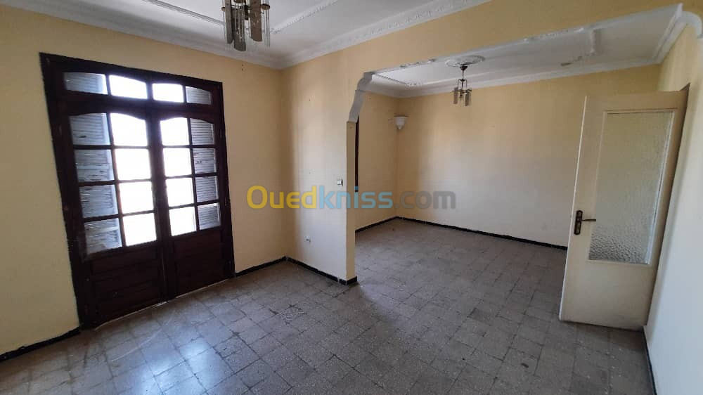 Vente Appartement F2 Alger Ain naadja