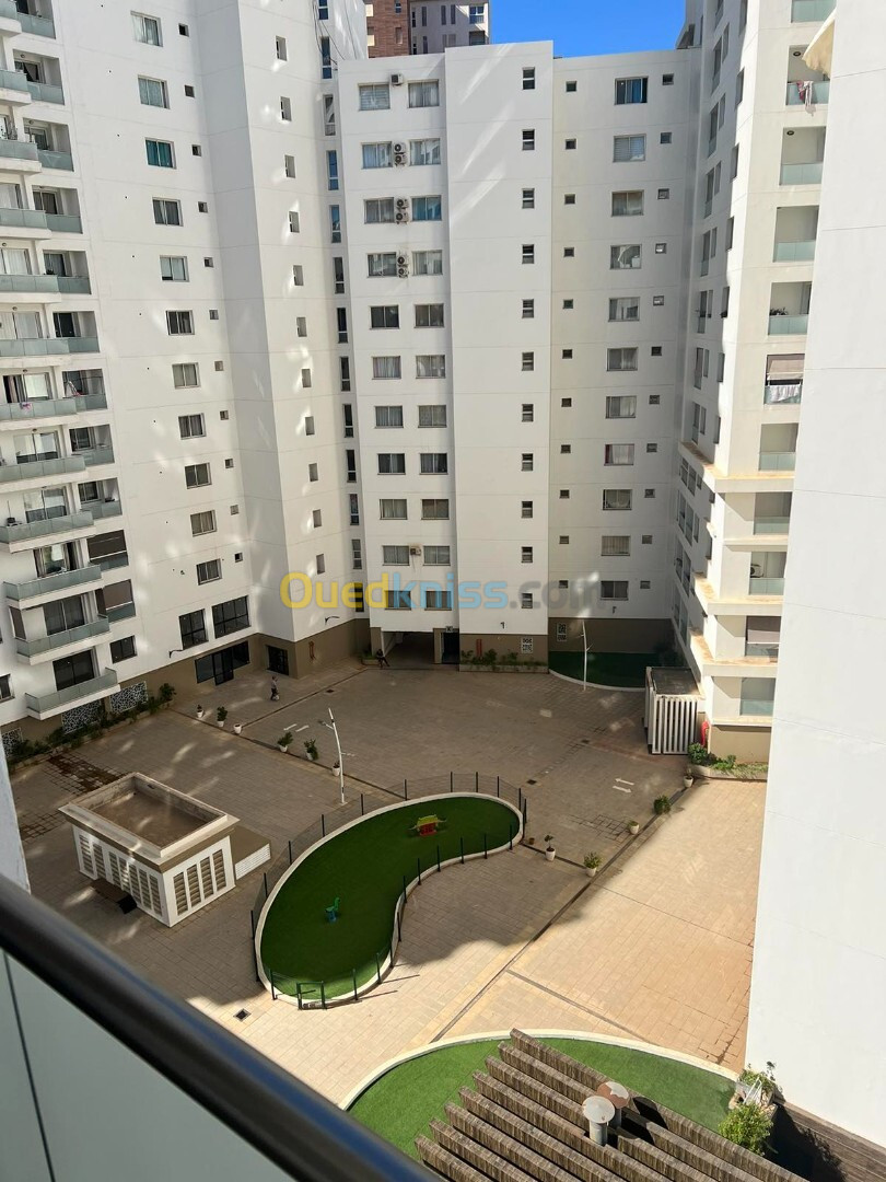 Location Appartement F4 Alger Birkhadem