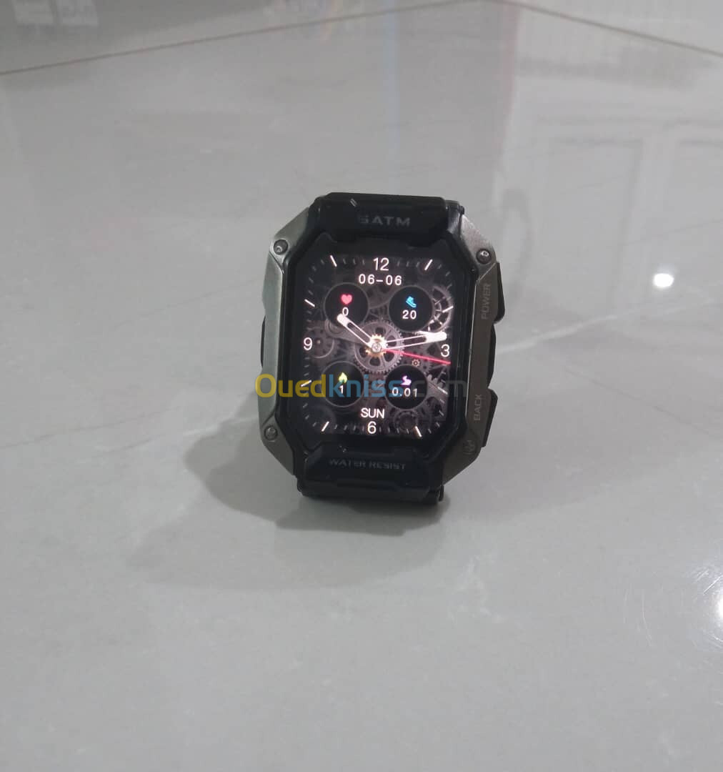 smartwatch C20 5ATM waterproof, anti choc, ultra intelligente 24 modes sport