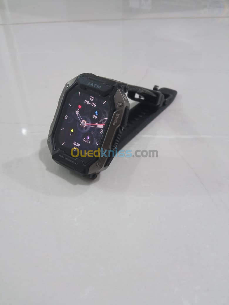 smartwatch C20 5ATM waterproof, anti choc, ultra intelligente 24 modes sport