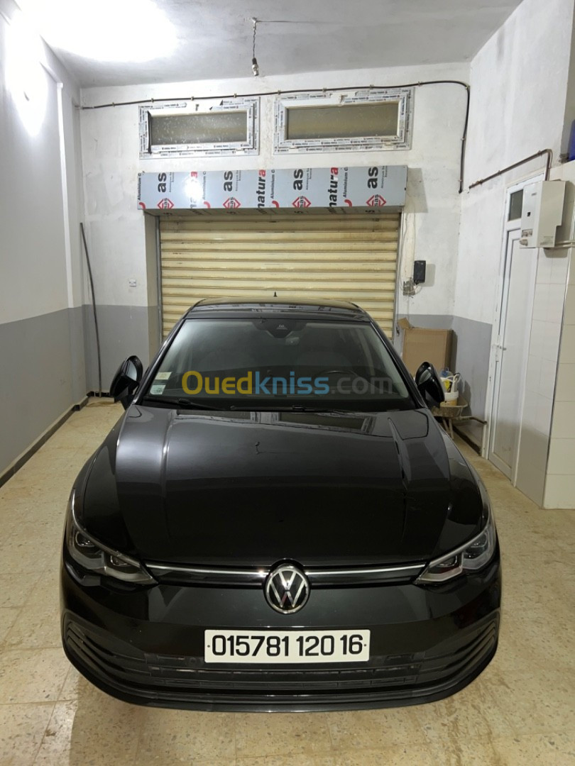 Volkswagen Golf 8 2020 Style + kit r line