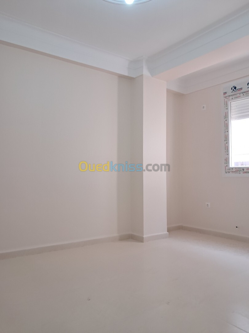 Vente Appartement F3 Alger Bordj el kiffan