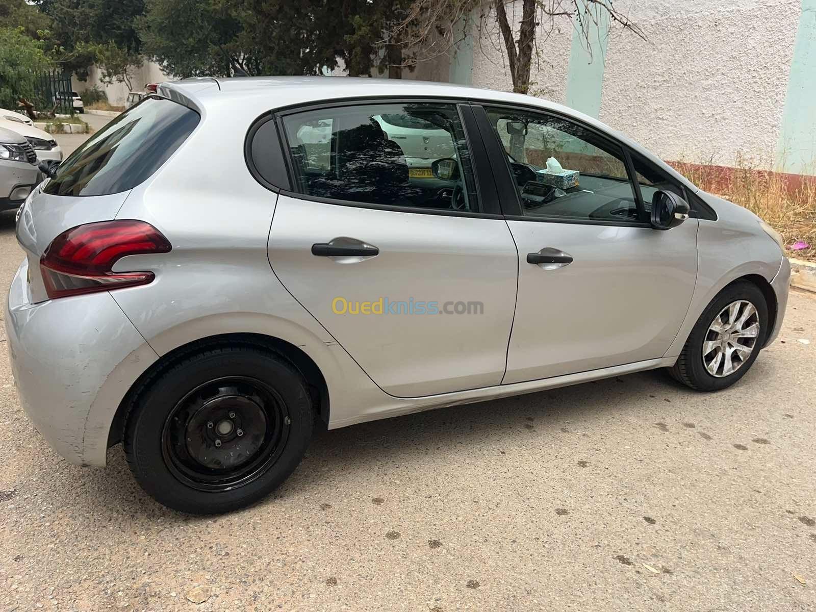 Peugeot 208 2016 208