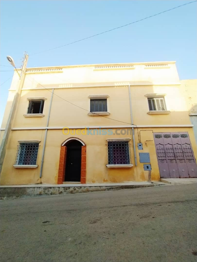 Vente Niveau De Villa F8 Mostaganem Mezghrane