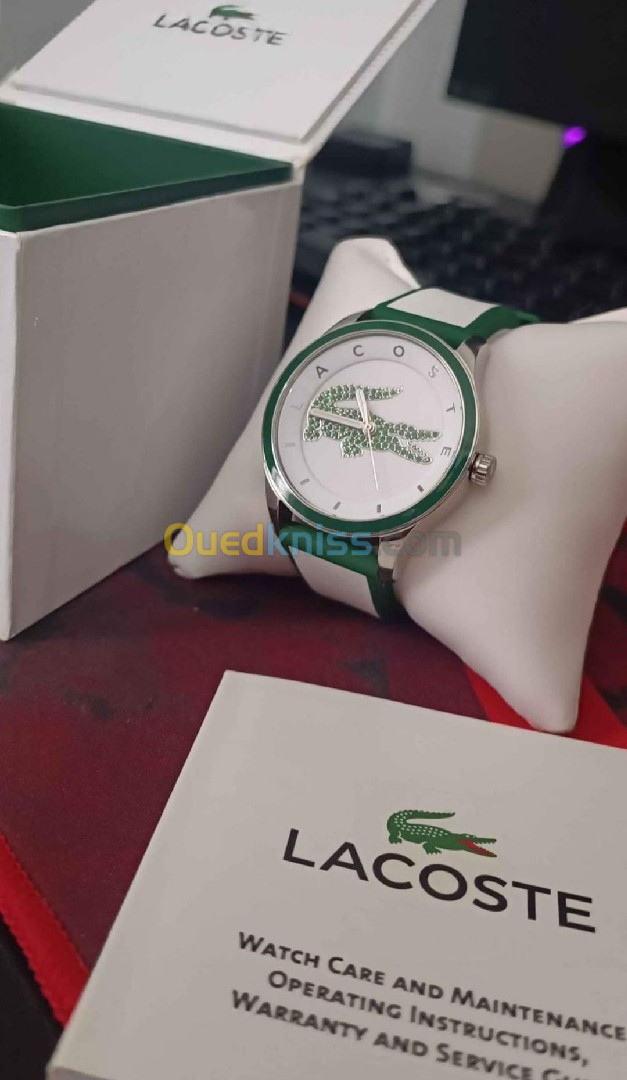 Montre femme Lacoste originale 