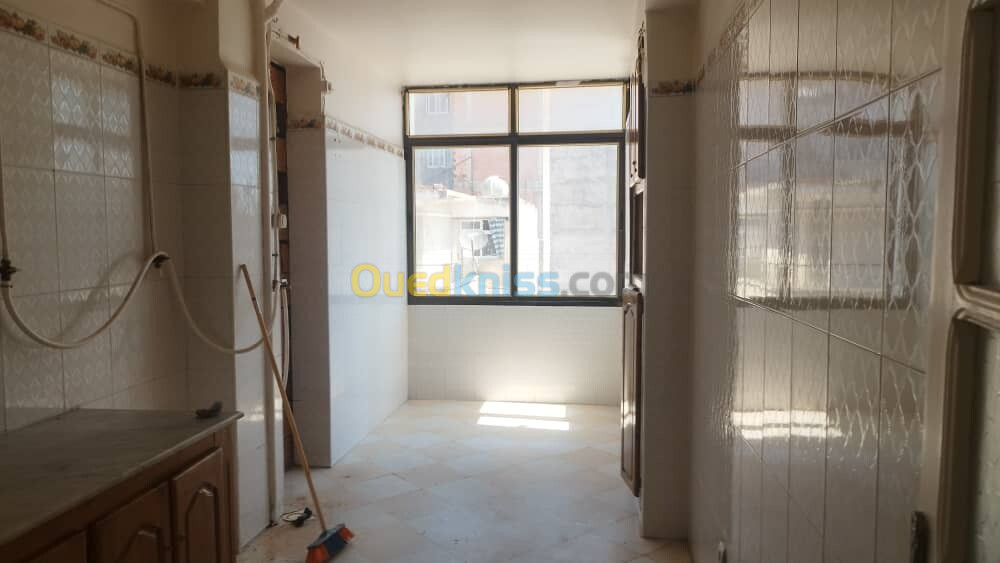 Vente Appartement F3 Jijel Jijel