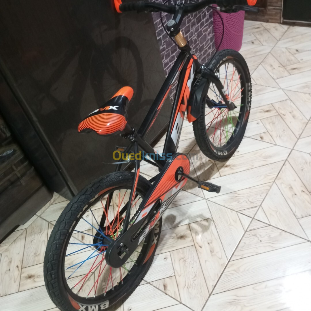 Un nouveau vélo à vendre 