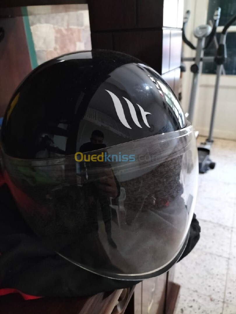 Casque moto MT