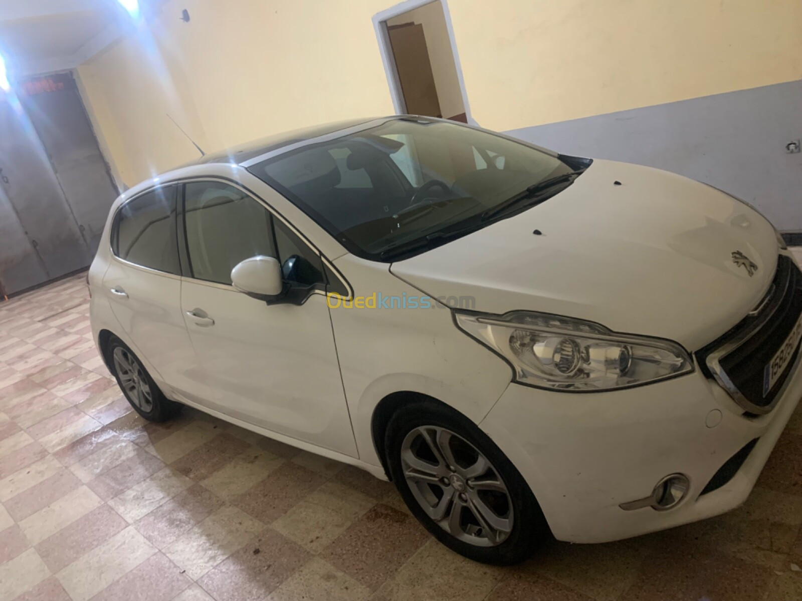 Peugeot 208 2015 Allure Facelift