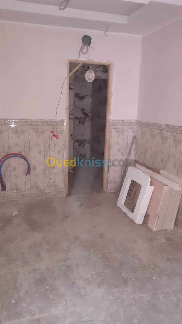 Vente Appartement F4 Tiaret Tiaret