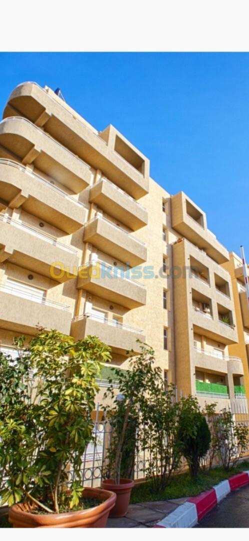 Location Appartement F4 Alger Cheraga