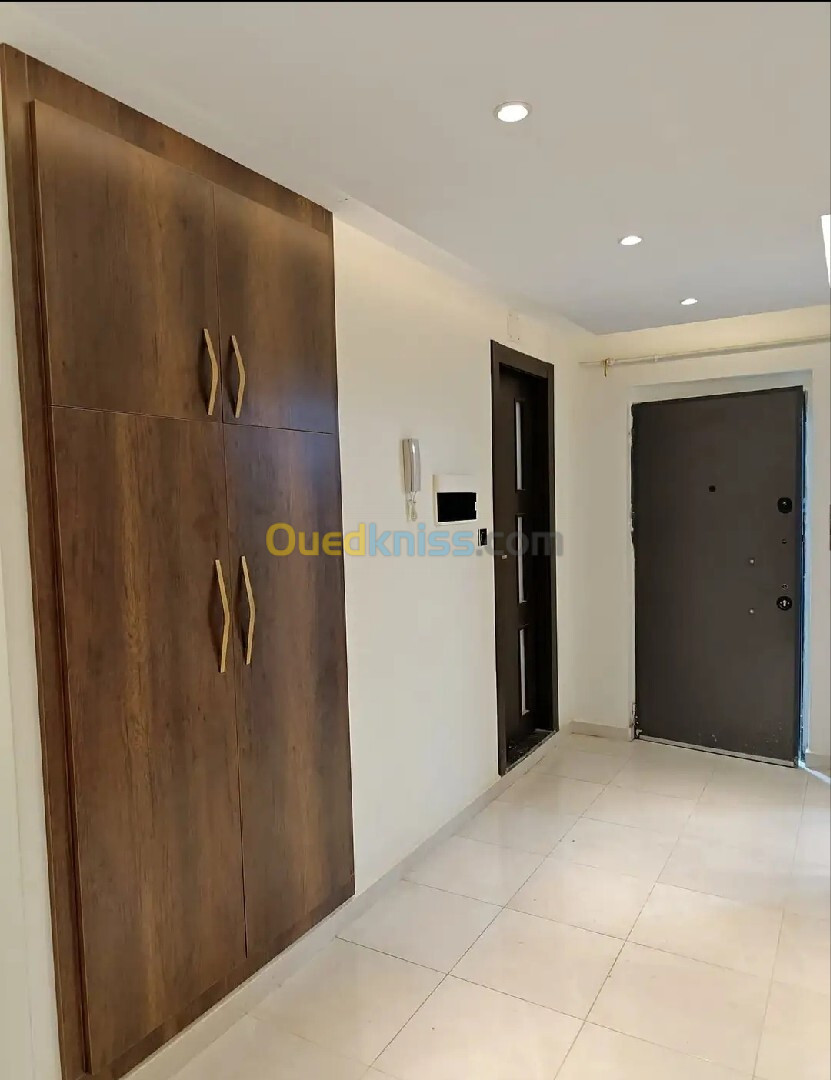 Vente Appartement F2 Alger Bordj el kiffan